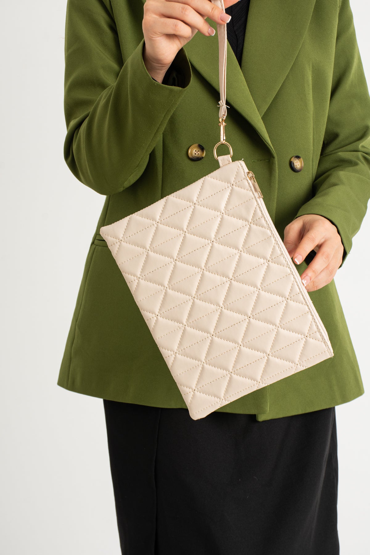 Notte Üçgen Desenli Portföy Clutch El Çantası