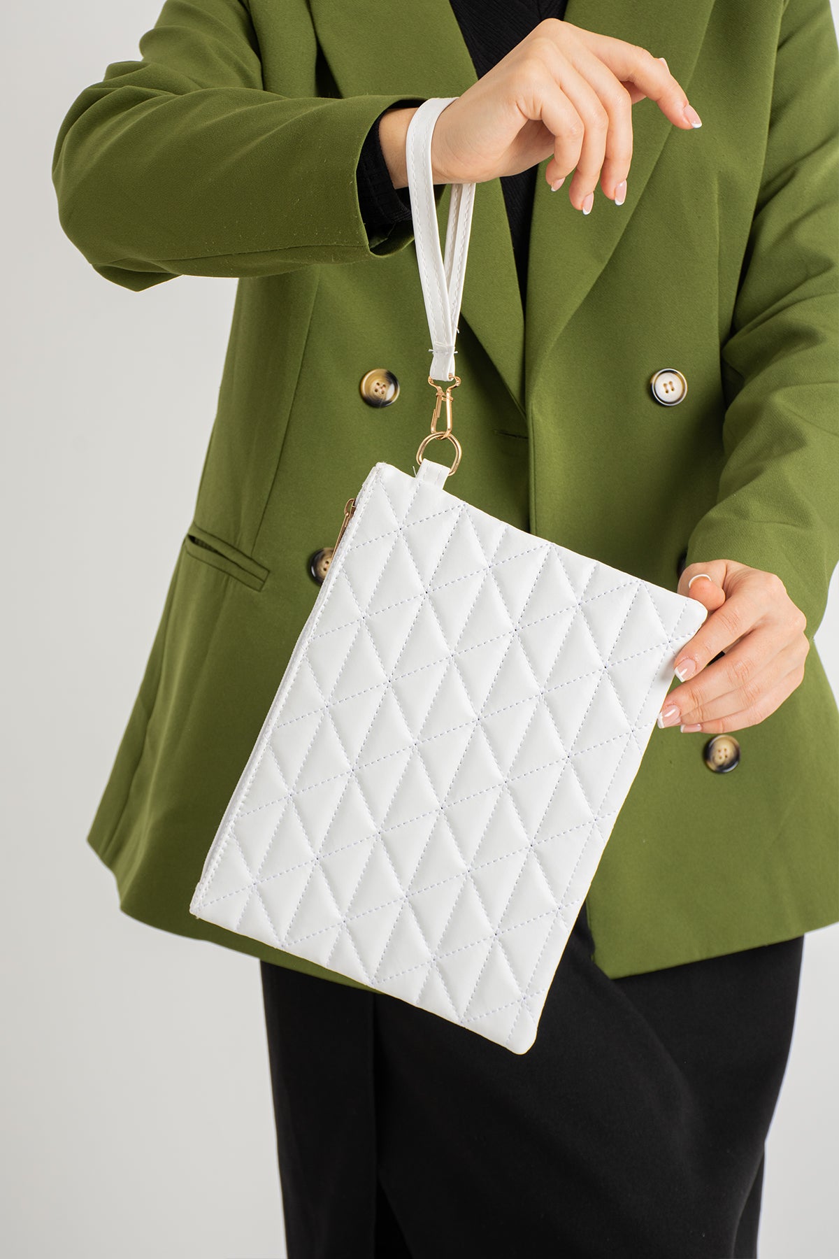 Notte Üçgen Desenli Portföy Clutch El Çantası